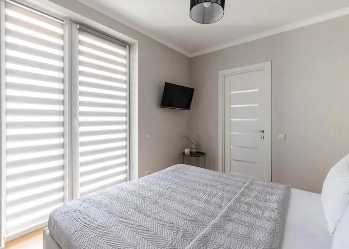 Διαμέρισμα Inshiapartments On Hazova Str