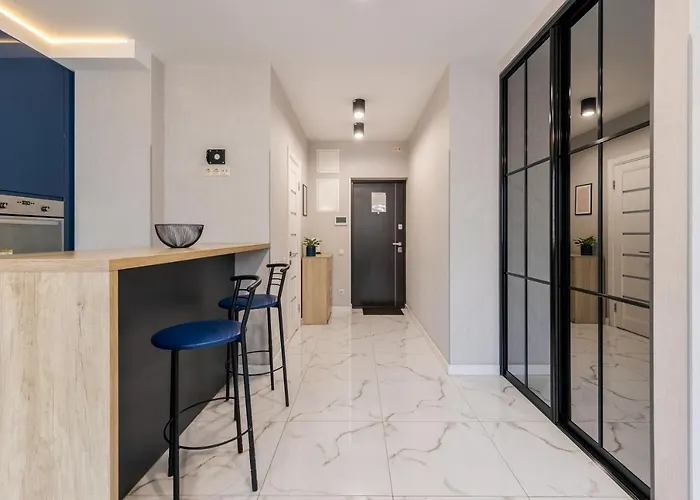 Apartamento Inshiapartments On Hazova Str